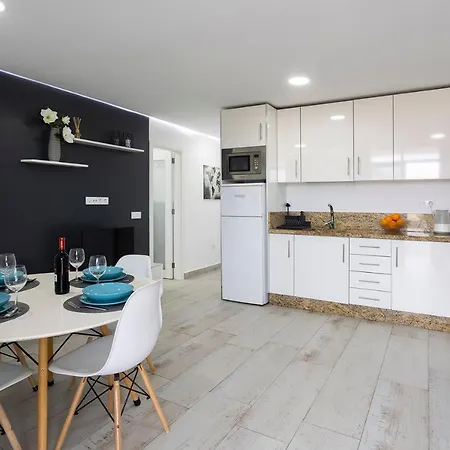 Διαμέρισμα Luxury Summerland Cristianos *
